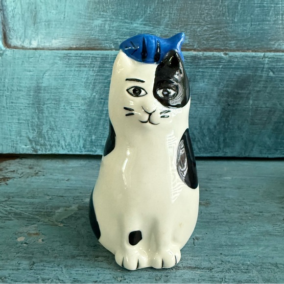 West Elm Cat Salt and Pepper Shakers - Picture 3 of 5